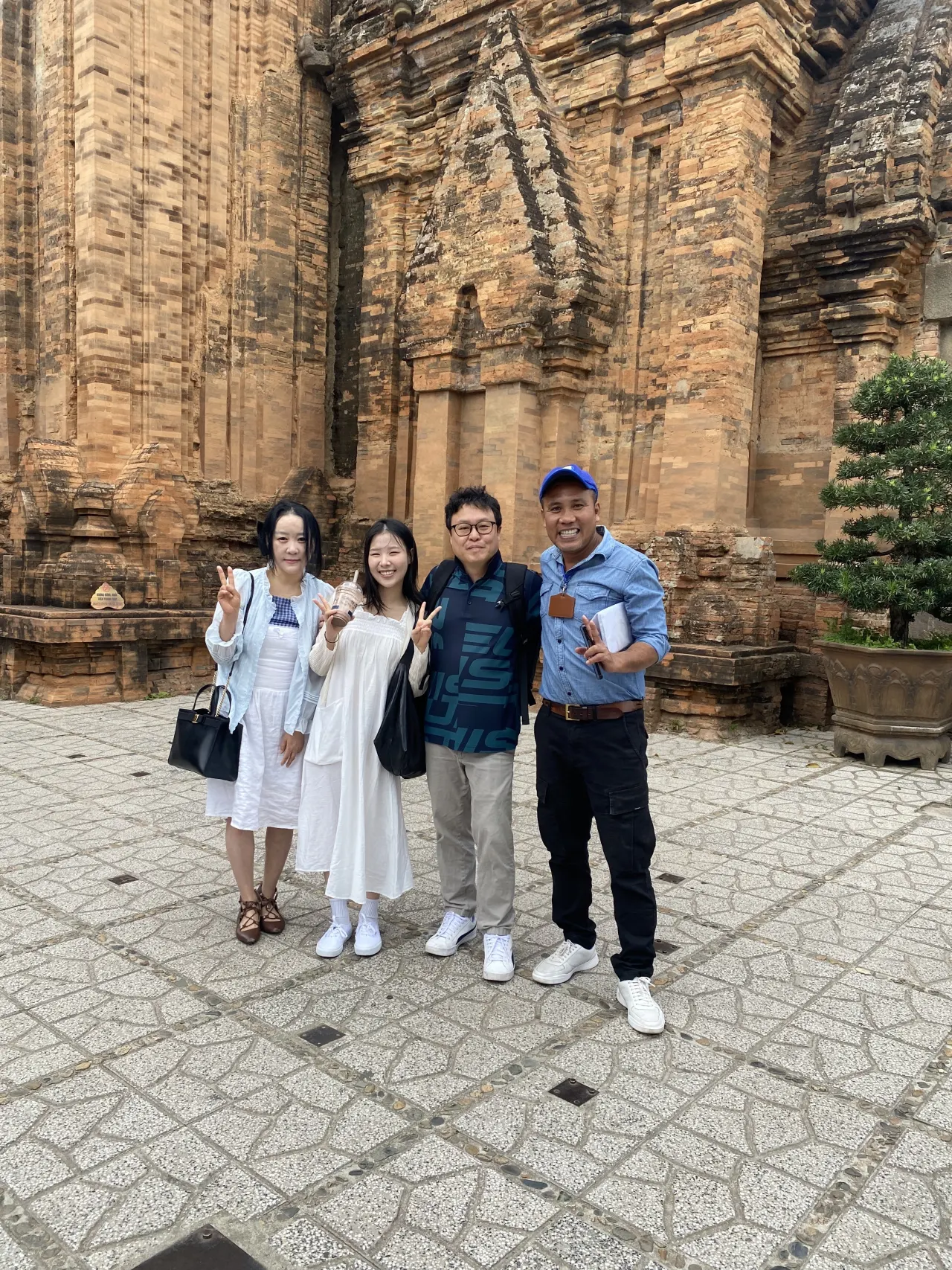 나트랑 여행은 가이드맨  뚜안 최고!!!